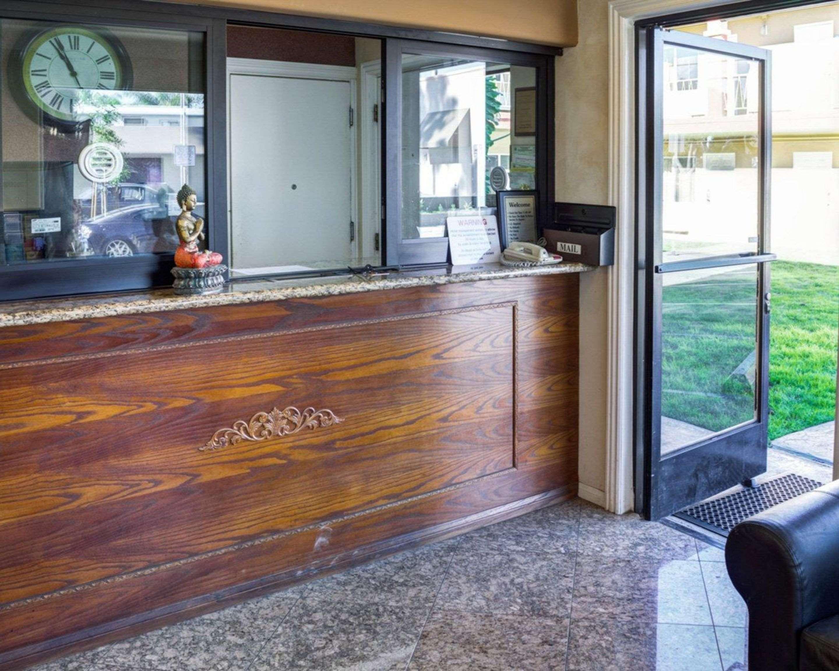 Rodeway Inn Near Venice Beach Лос-Анджелес Экстерьер фото