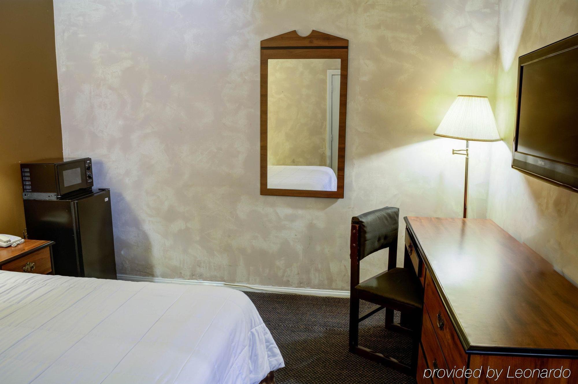 Rodeway Inn Near Venice Beach Лос-Анджелес Экстерьер фото